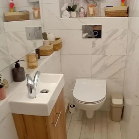 Darlowko 300m Plaza Kladkowe 1 * דארלובו