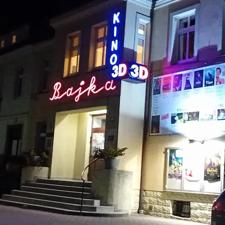 Darlowko 300m Plaza Kladkowe 1 דארלובו